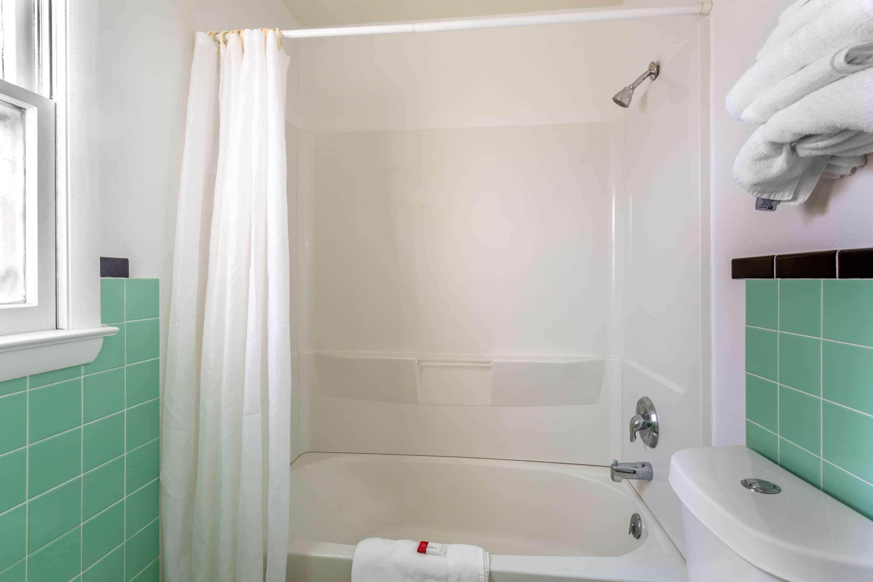 Travelodge By Wyndham Hotel